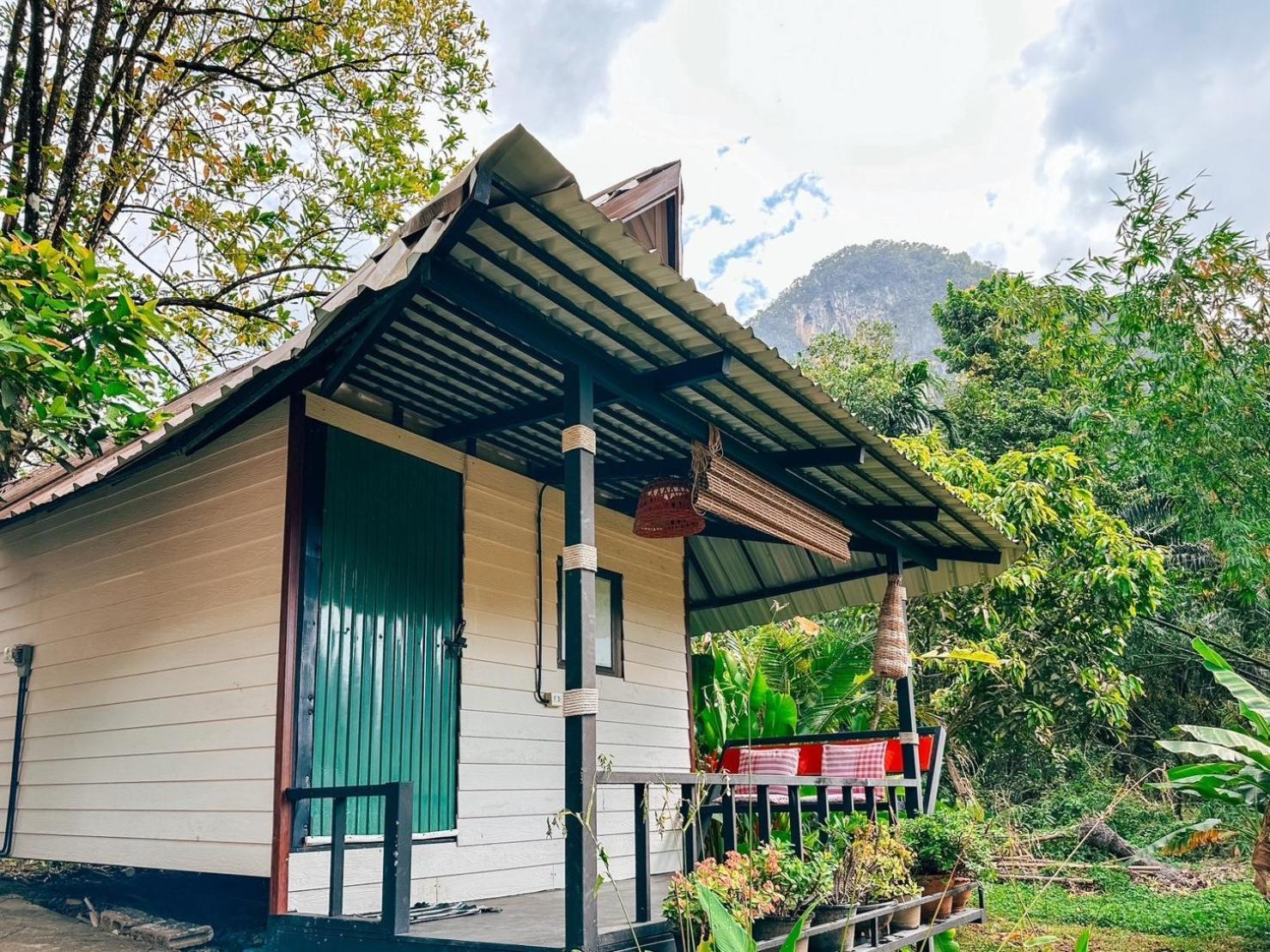 Baan Suanthip Homestay - Aoluek Natural Retreat Ao Luk Dış mekan fotoğraf